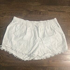 White Frayed Hem Women Shorts